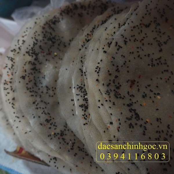 bánh tráng nướng gạo mè đen